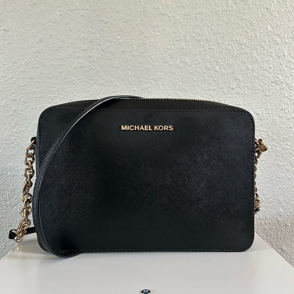 Michael Kors Crossbody